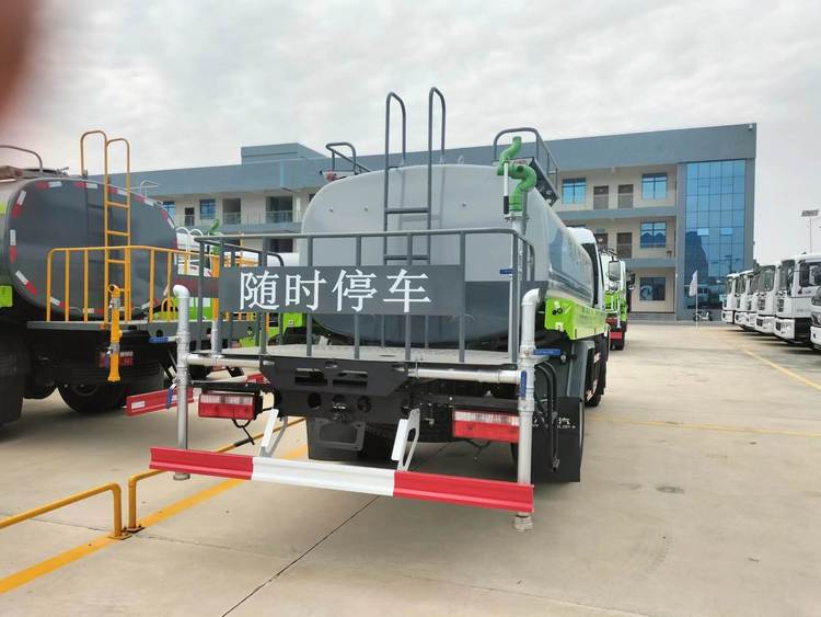 噴灑車灑水車8方灑水車噴灑車綠化養(yǎng)護(hù)約11.00萬(wàn)元(12)